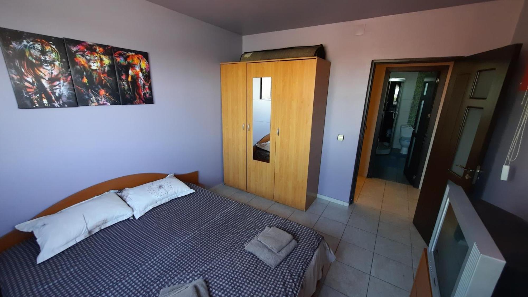 Spacious, Modern Condo In New Villa - Sleeps 6 Bukurešť Exteriér fotografie